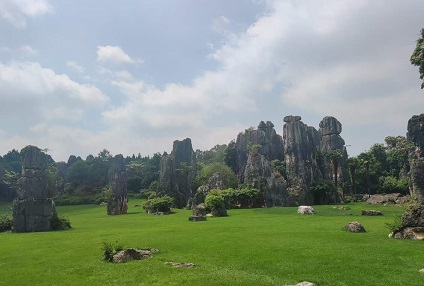 云南昆明石林风景区.jpg