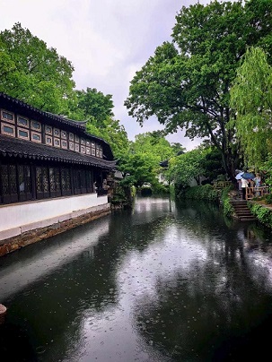 雨天的拙政园2.jpg